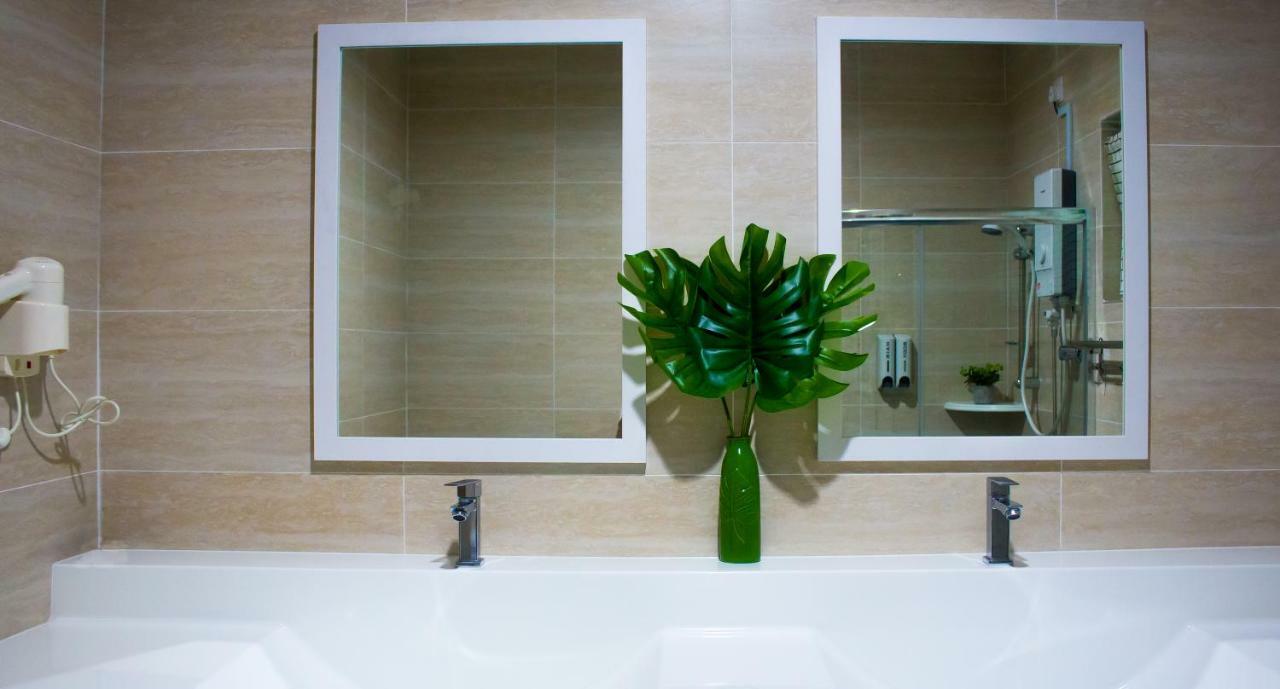 Tropical Livings Meru Ipoh Homestay By Grab A Stay エクステリア 写真