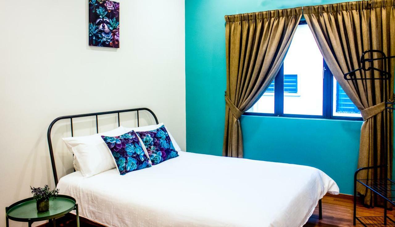 Tropical Livings Meru Ipoh Homestay By Grab A Stay エクステリア 写真